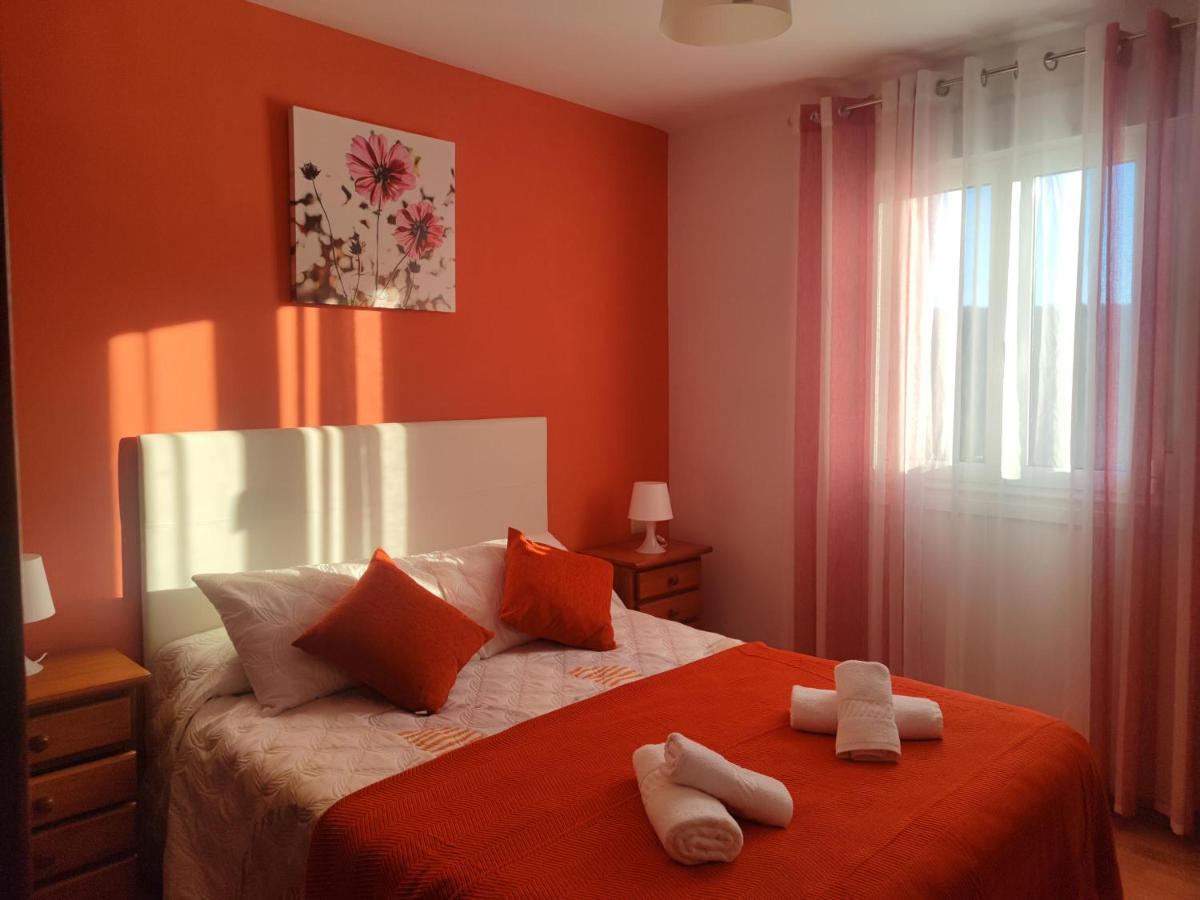 Apartamentos Turisticos Lemos O Pedrouzo Exteriör bild