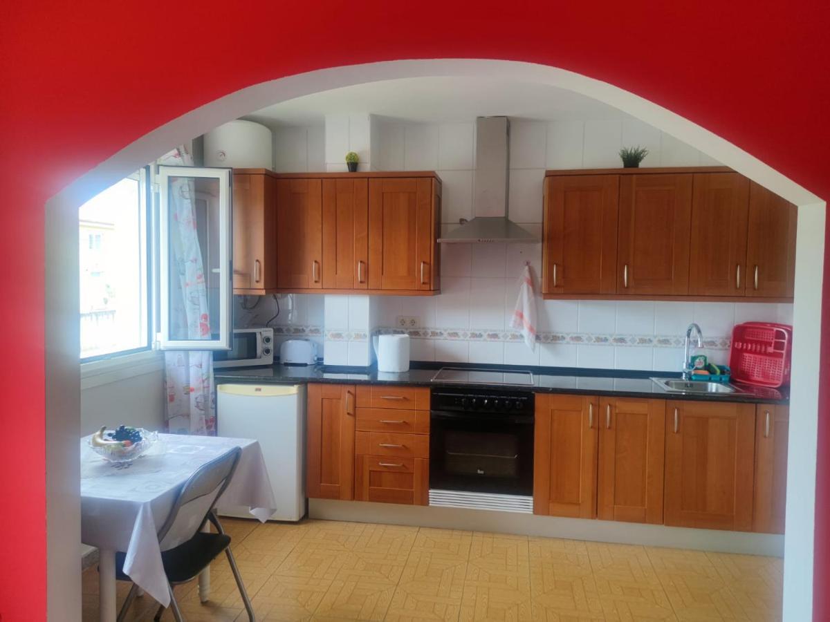 Apartamentos Turisticos Lemos O Pedrouzo Exteriör bild