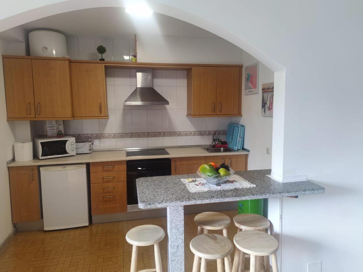 Apartamentos Turisticos Lemos O Pedrouzo Exteriör bild